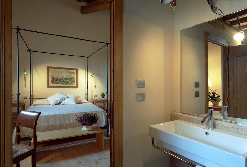 Pian di Scò Fattoria Casamora - Suites מראה חיצוני תמונה